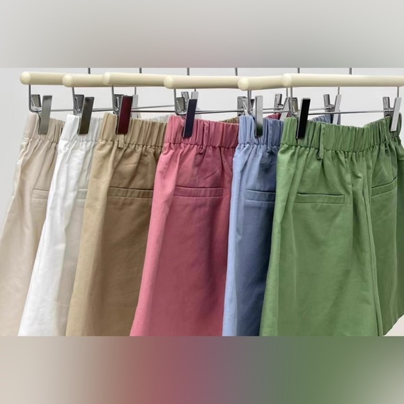 Pink pleated shorts - Picture 4 of 7